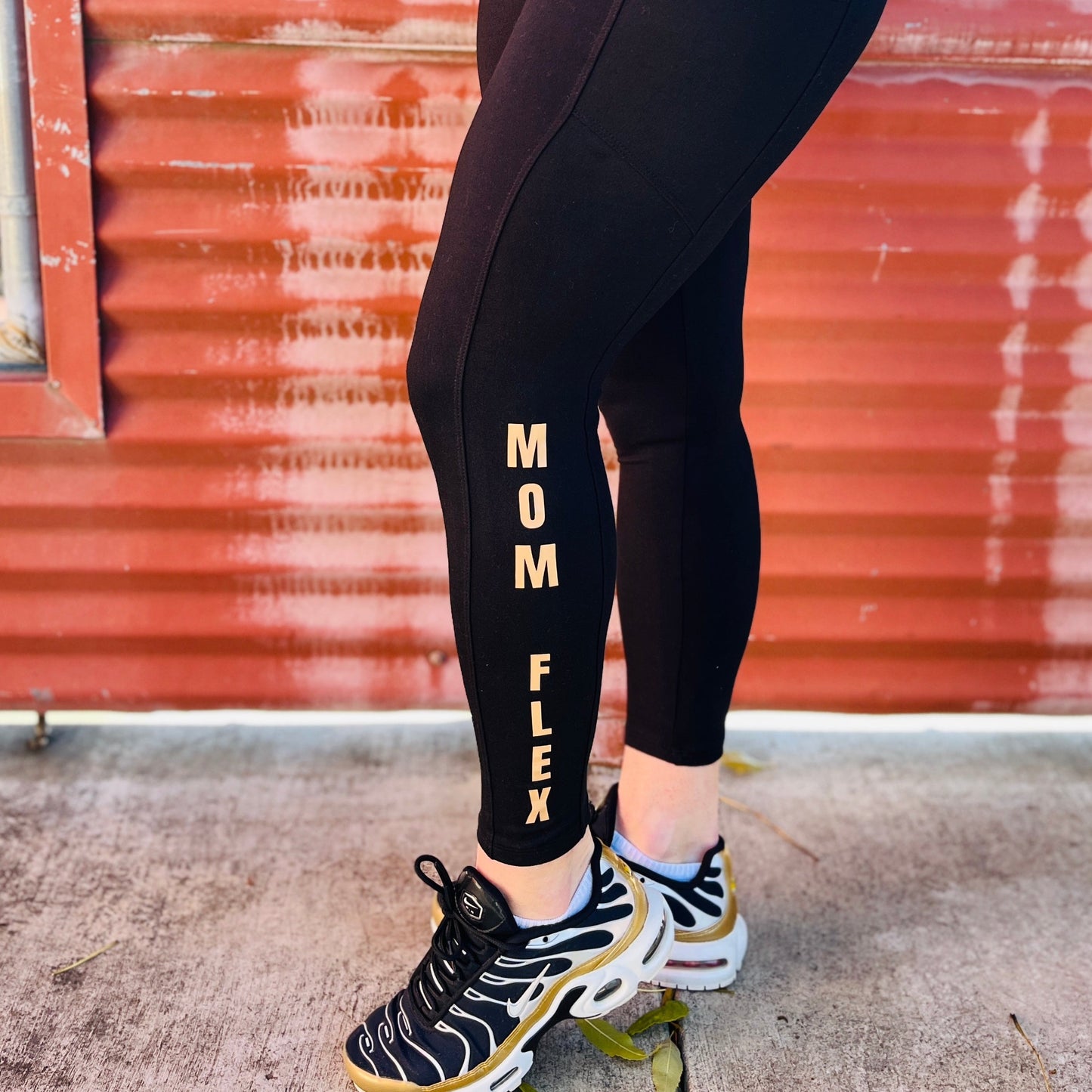 Mom Flex Pocket Leggings